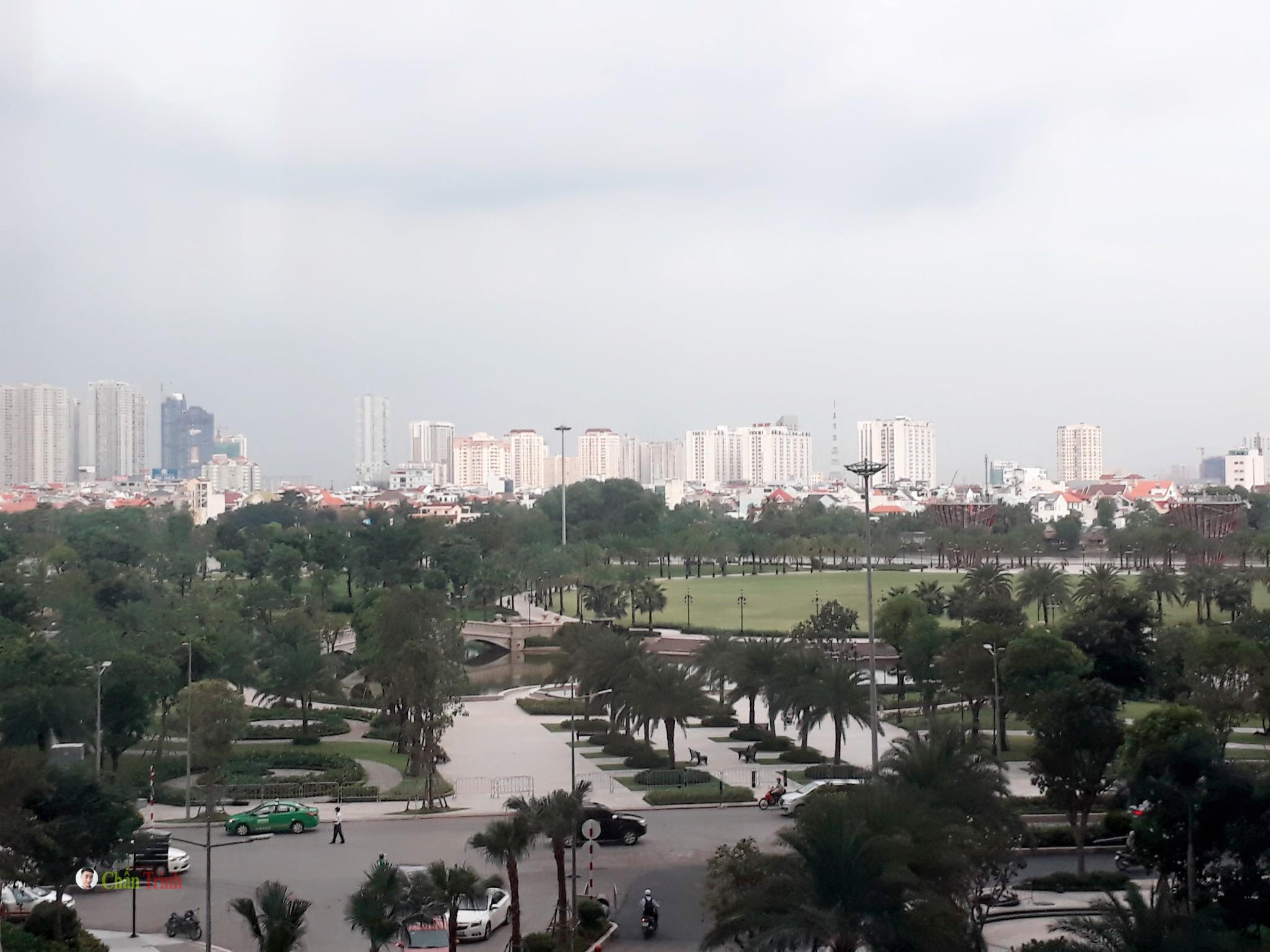 View nhìn căn hộ Park 6 4PN Vinhomes Central Park